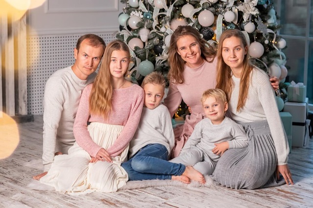 big happy family with many kids having fun and opening presents under the christmas tree christmas family eve christmas mood concept 158609 501